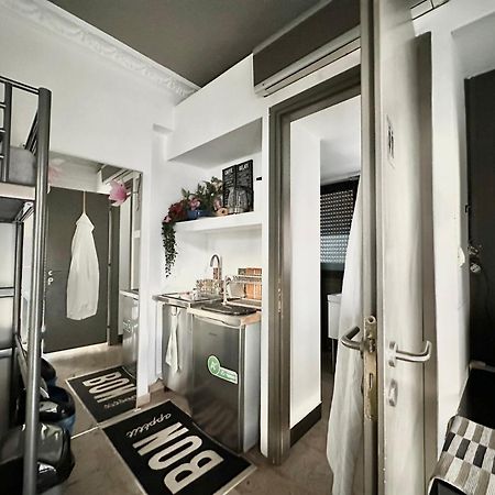 Bright Studio 4 A Short Stay Near Oaka - Iaso - Ygeia - Mitera Hospitals Αθήνα Εξωτερικό φωτογραφία