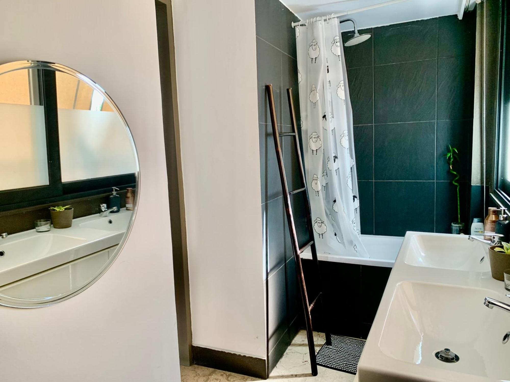 Bright Studio 4 A Short Stay Near Oaka - Iaso - Ygeia - Mitera Hospitals Αθήνα Εξωτερικό φωτογραφία